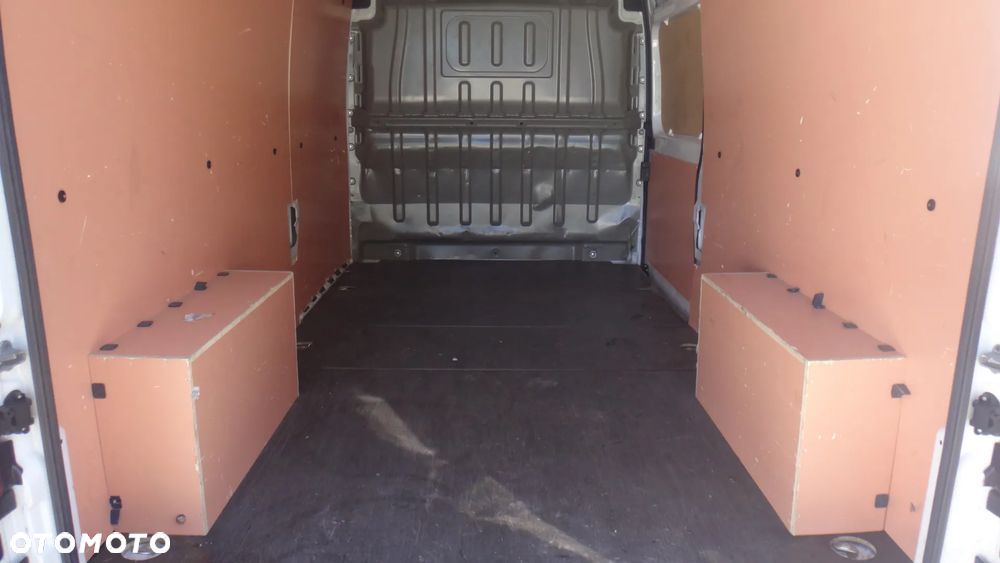 Opel Movano - 9