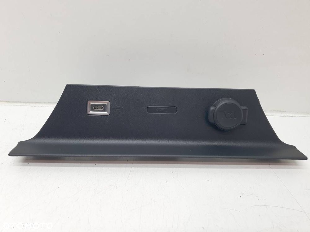 GNIAZDO PORT USB-C ZAPALNICZKA CITROEN C5 X 9838834480 9848394880