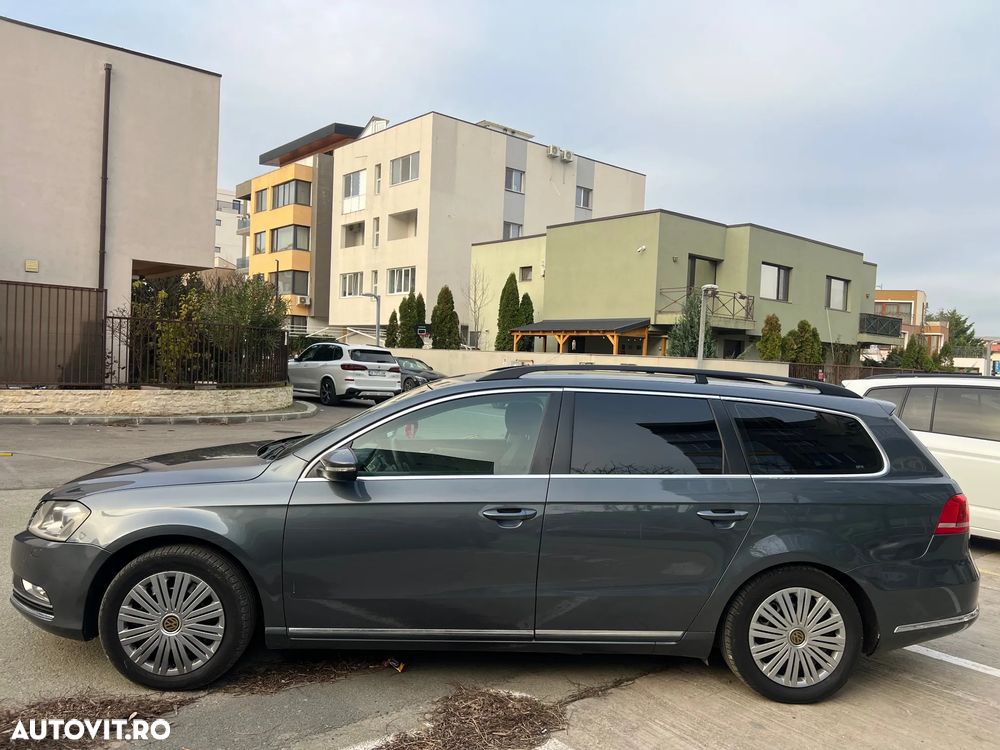 Volkswagen Passat Variant 2.0 Blue TDI DPF DSG Comfortline - 5
