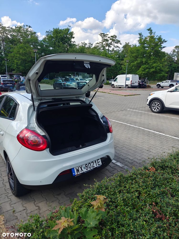 Fiat Bravo 1.4 T-JET 16V Dynamic - 6