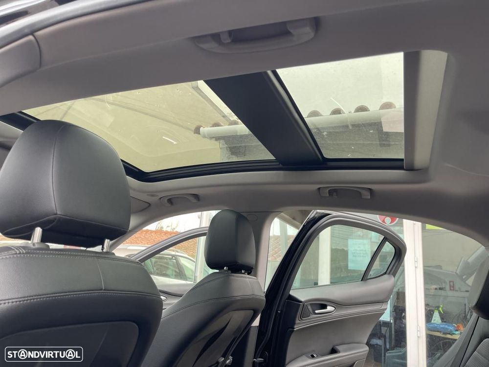 Alfa Romeo Stelvio 2.2 D Super AT8 - 27