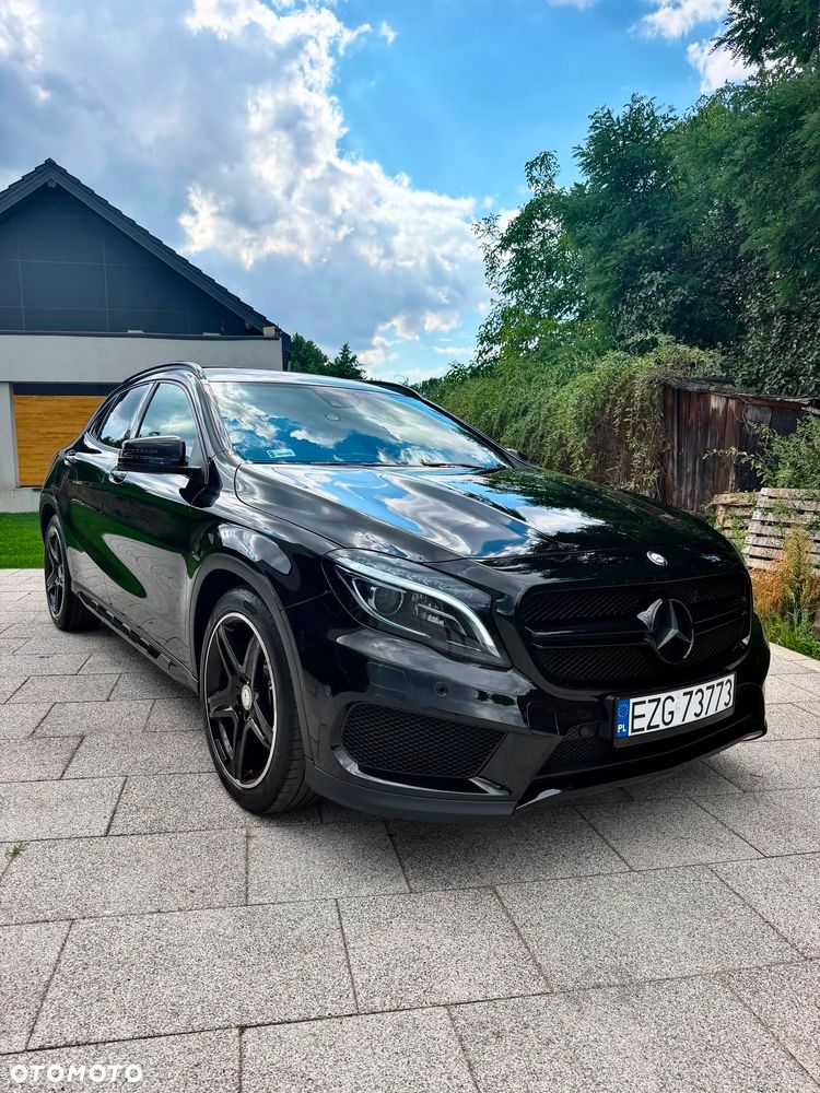 Mercedes-Benz GLA 250 4-Matic - 9