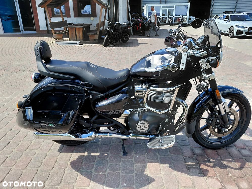Royal Enfield Super Meteor - 6