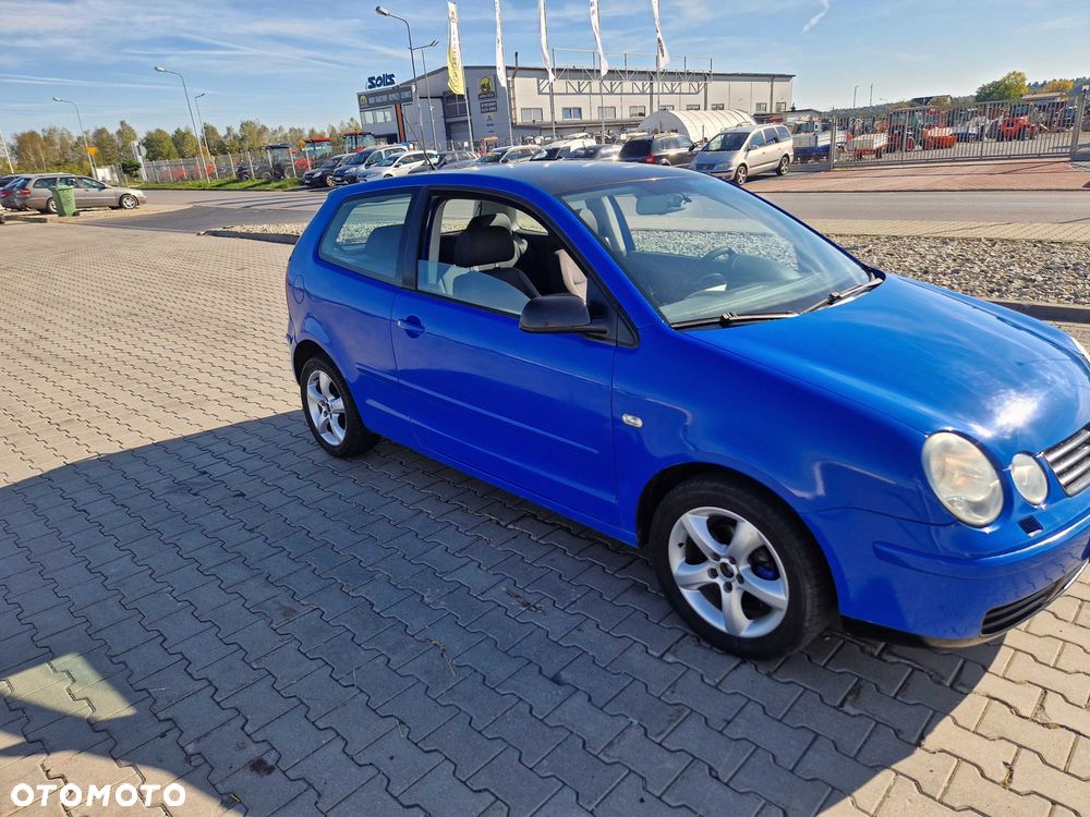 Volkswagen Polo - 1