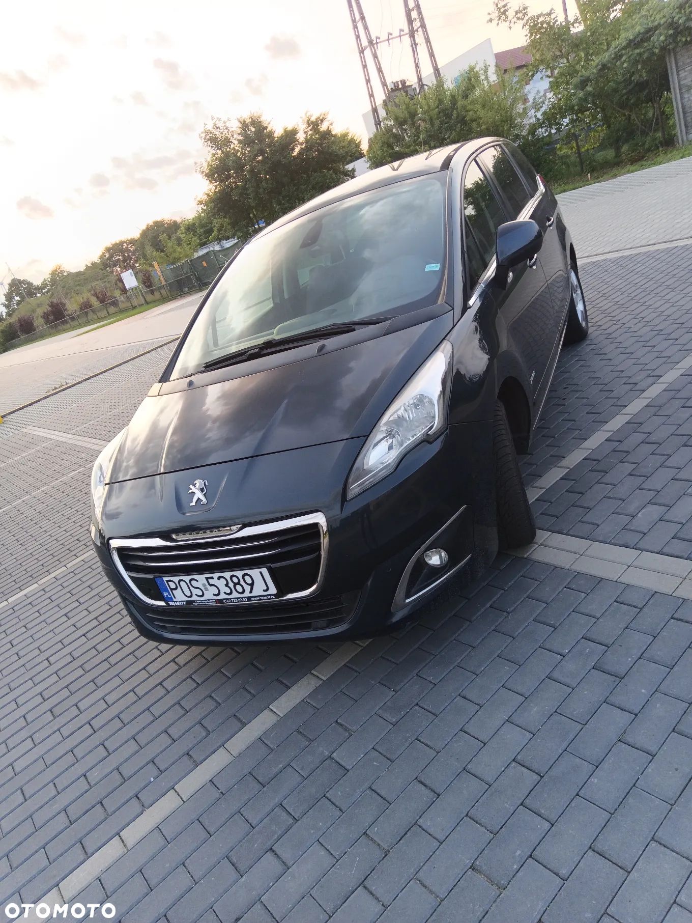 Peugeot 5008 - 1