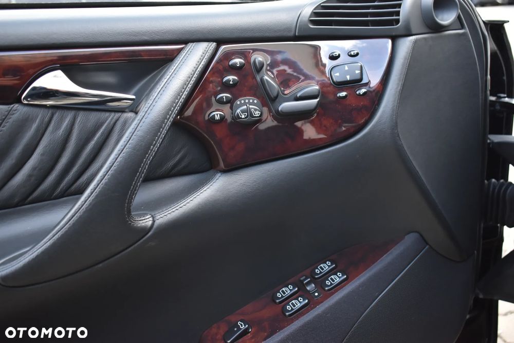 Mercedes-Benz CL - 13