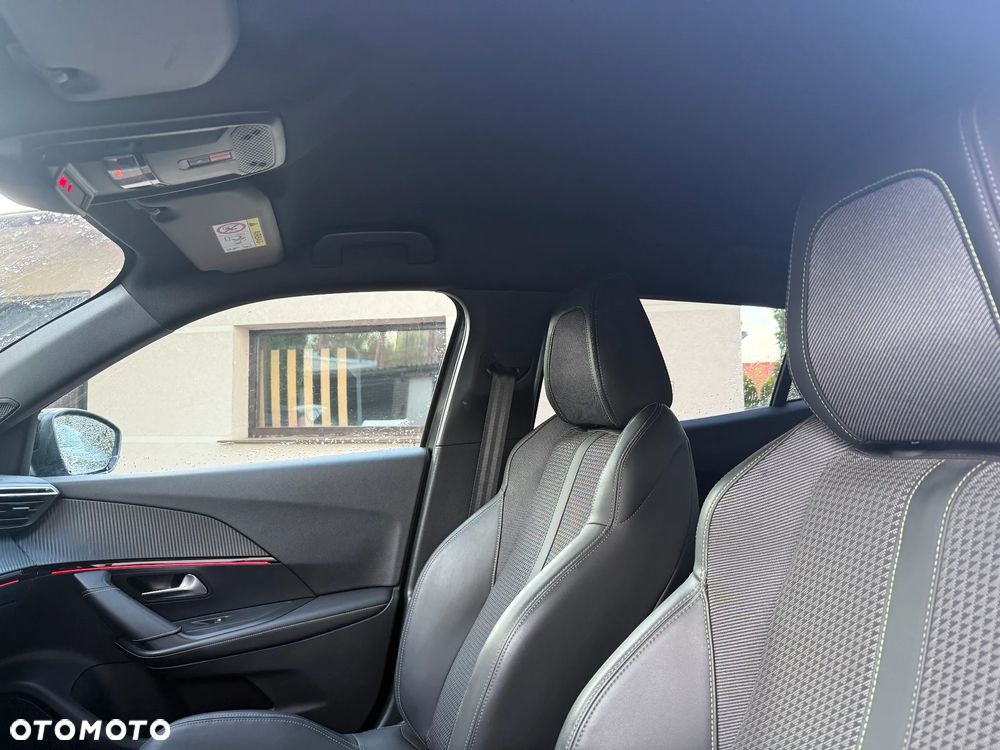 Peugeot 2008 1.5 BlueHDi GT Pack S&S EAT8 - 13