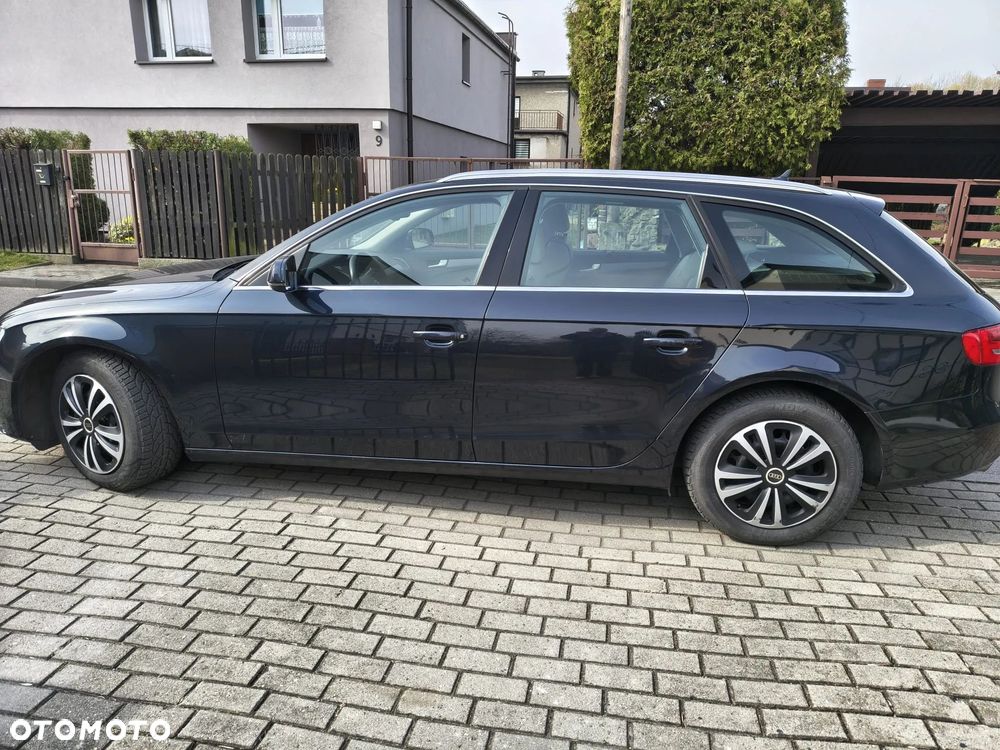 Audi A4 Avant 2.0 TDI ultra DPF Ambition - 7