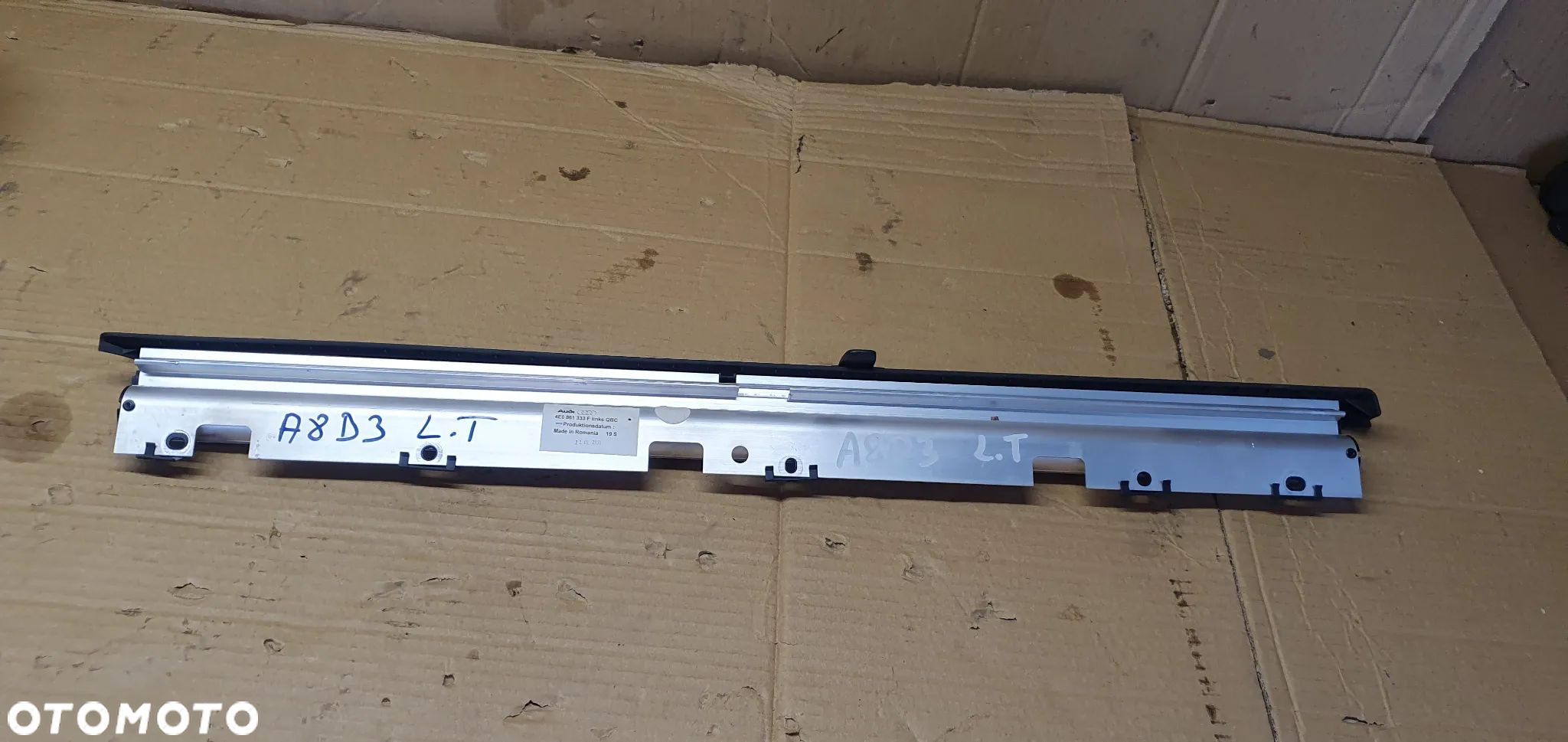 Roleta szyby drzwi lewy tył tylna lewa Audi A8 D3 4E0861333F - 1