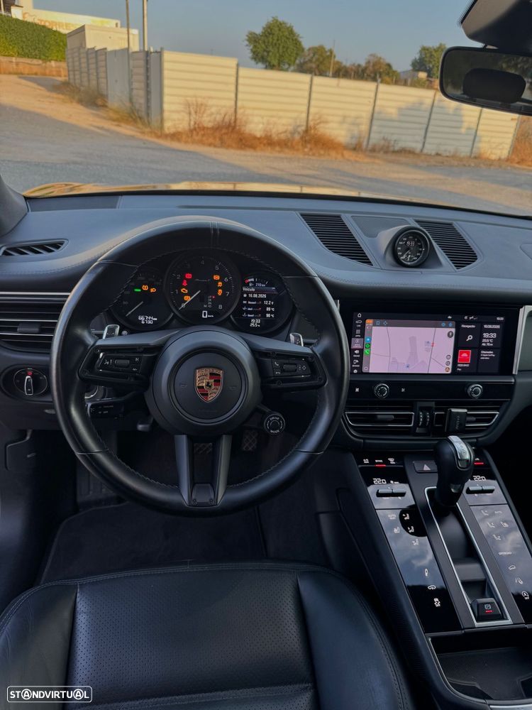 Porsche Macan T - 23