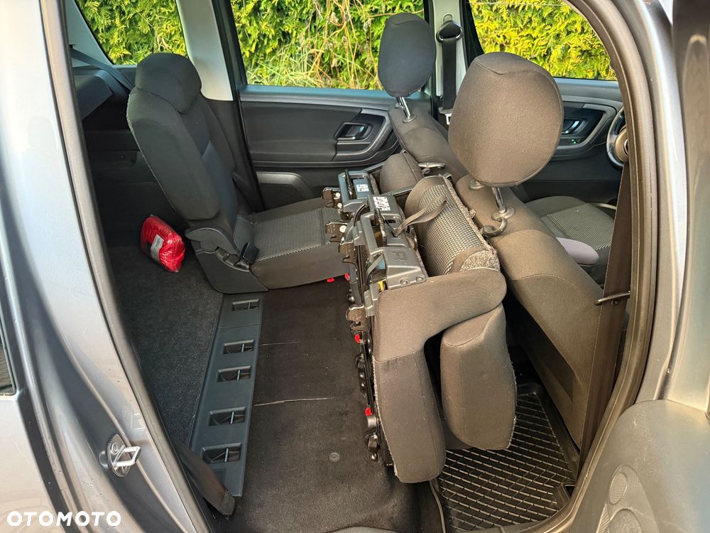 Skoda Roomster 1.6 TDI DPF Scout - 21