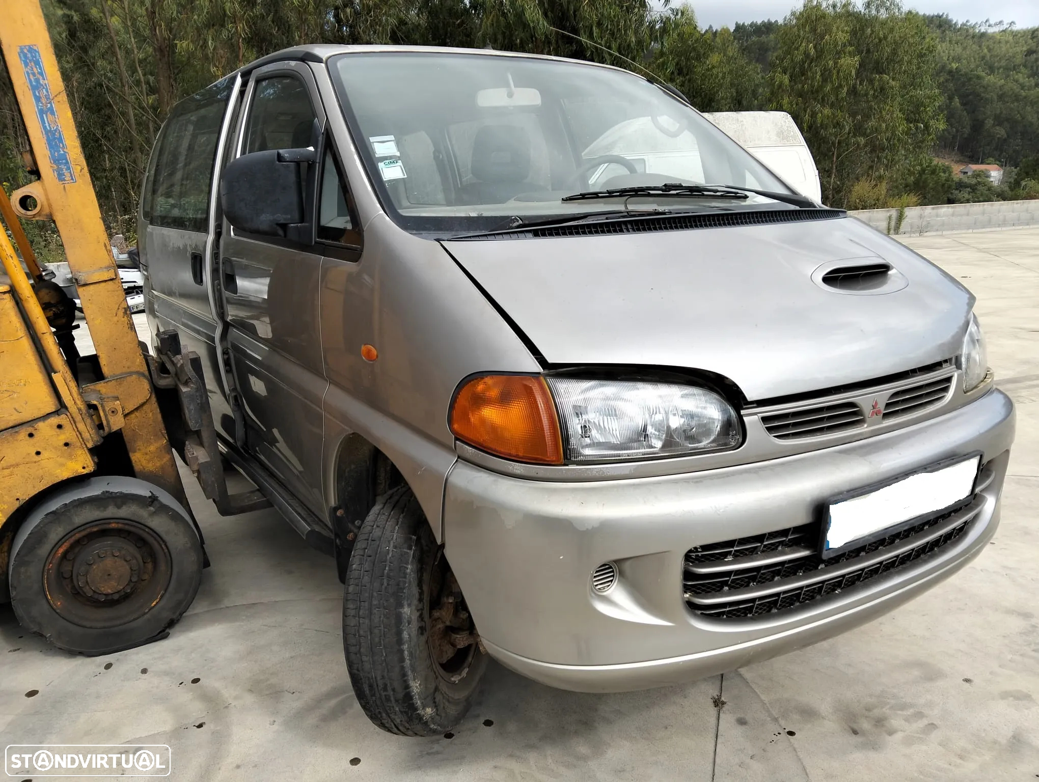 MITSUBISHI L400 ano1996 2.5 td - 4