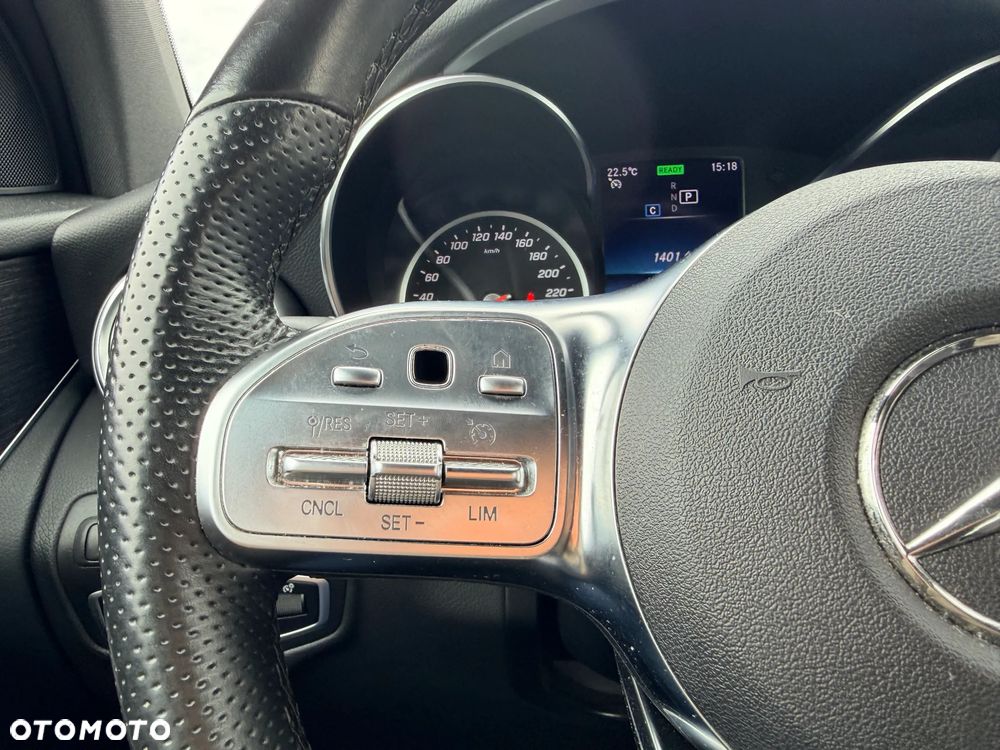 Mercedes-Benz GLC 200 4Matic 9G-TRONIC AMG Line - 26