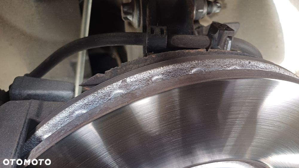 Peugeot 5008 2.0 BlueHDi GT S&S EAT8 - 34