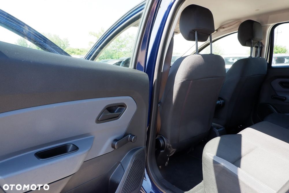 Dacia Duster 1.6 SCe Comfort - 27
