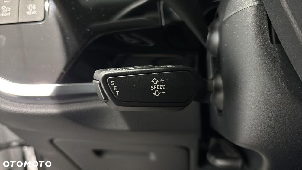 Audi Q3 35 TFSI mHEV S-Line S tronic - 24