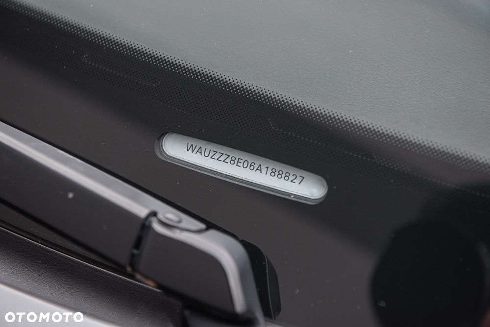 Audi A4 Avant 1.8 T quattro - 32