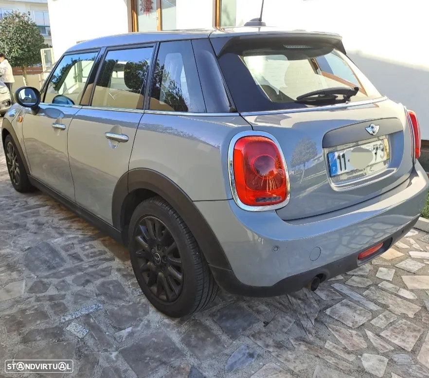 MINI 5 Portas One D - 4