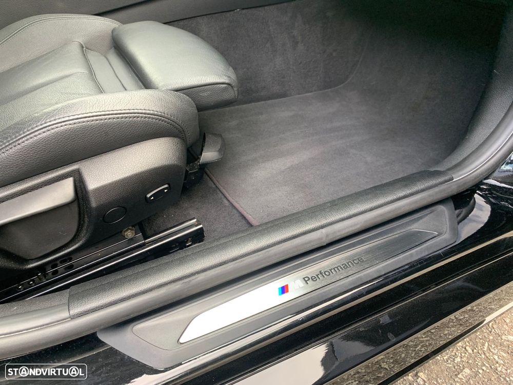 BMW 320 d Auto Pack M - 21
