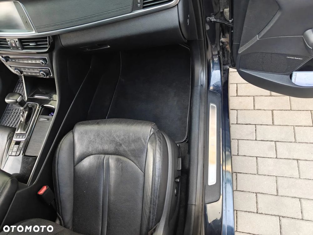 Kia Optima 1.7 CRDI XL DCT - 17