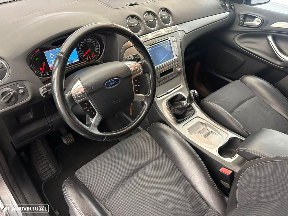 Ford S-Max 1.8 TDCi Titanium 7L - 7