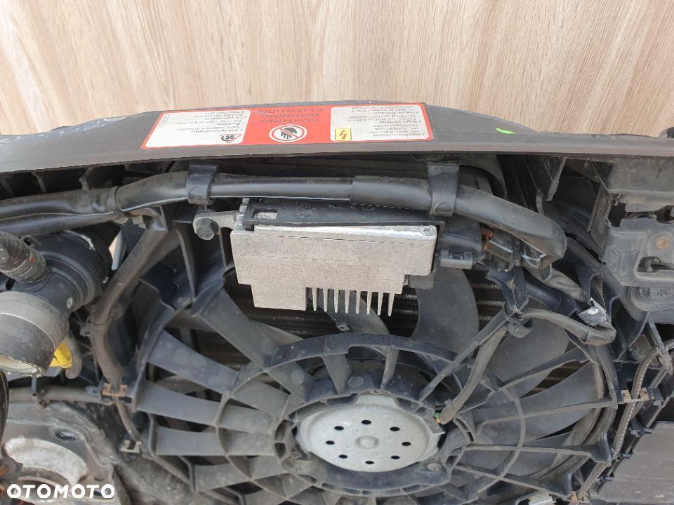 Pas Przedni Wzmocnienie Czołowe Chlodnice Wentylator 2.0 ALT 130KM AUDI A4 B6 Sedan Kombi 8E0805594B - 14