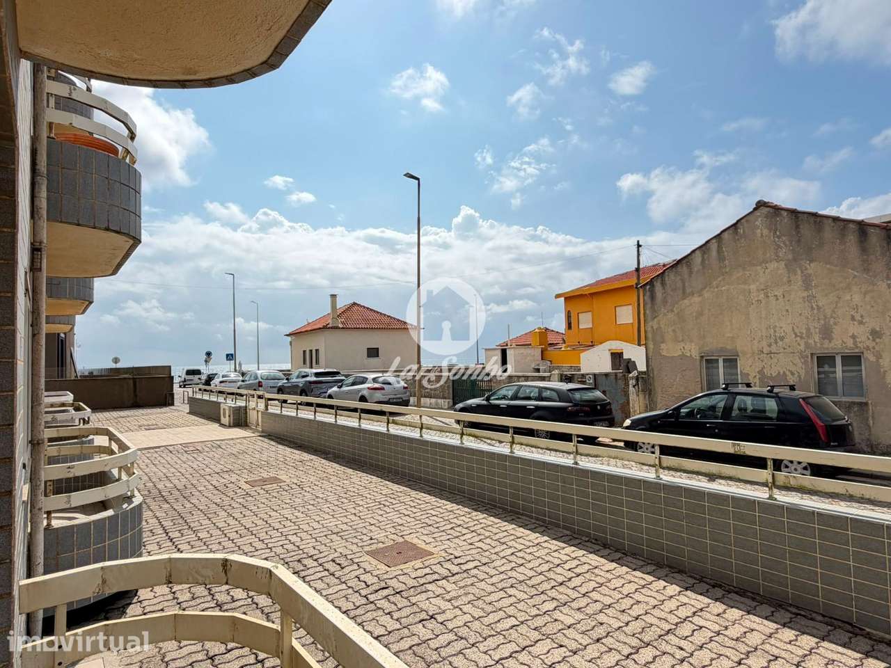 Apartamento T3 com garagem fechada, a 50m da praia, em Mindelo - Grande imagem: 4/20