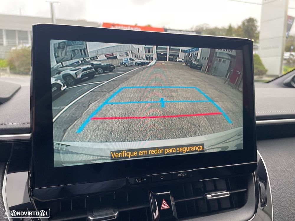 Toyota Corolla Touring Sports 1.8 Hybrid Exclusive - 22