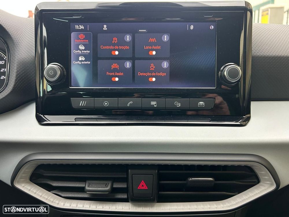 SEAT Arona 1.0 TSI Xcellence - 45