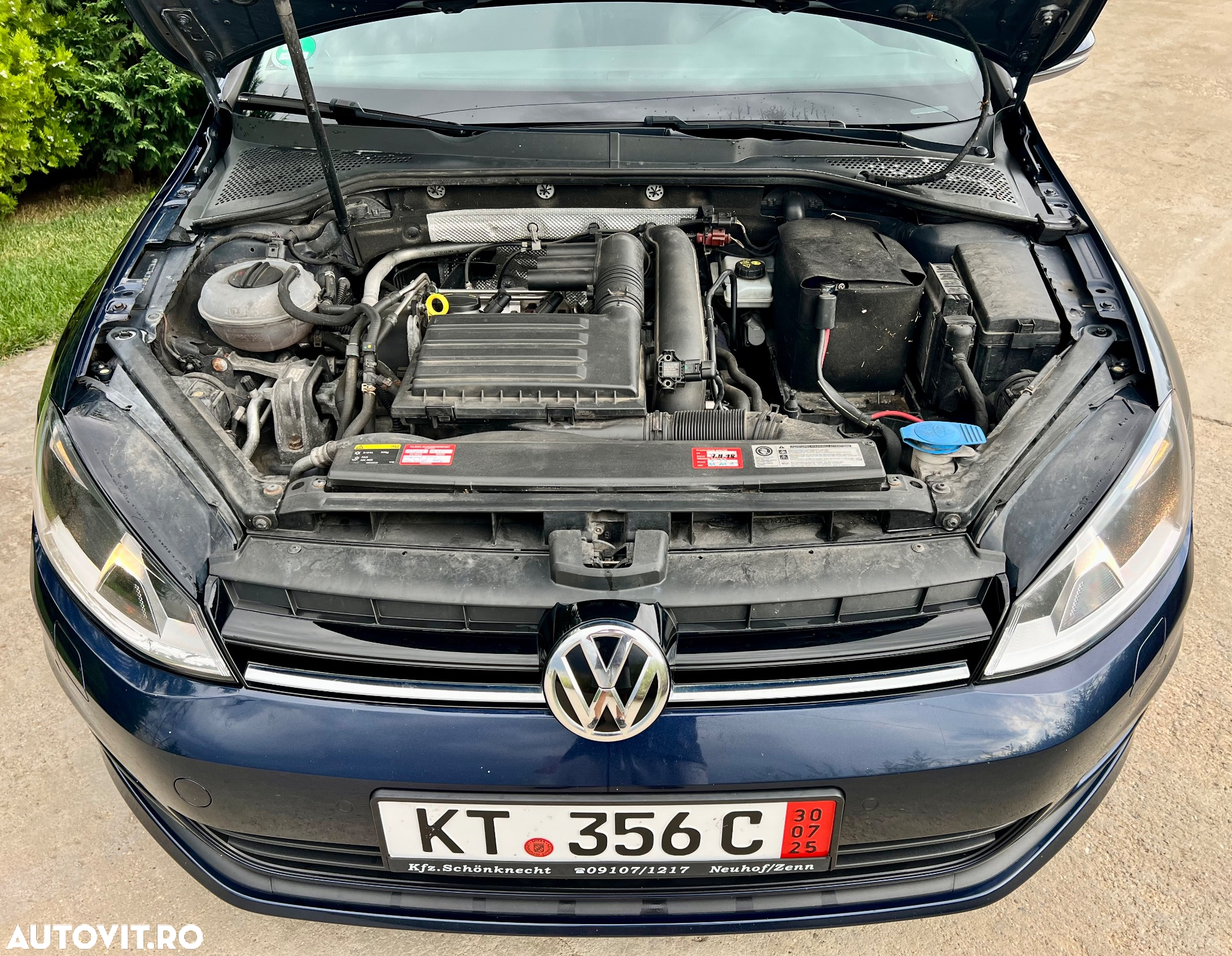 Volkswagen Golf 1.4 TSI BMT Comfortline - 29