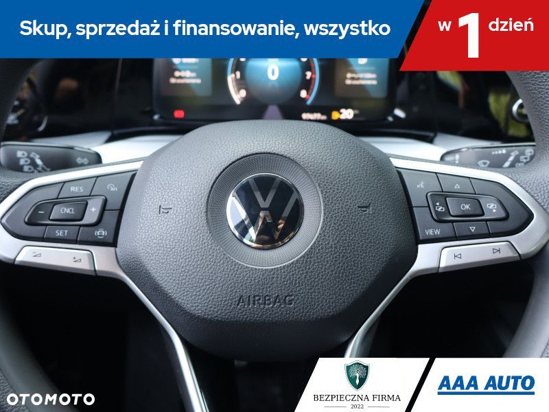 Volkswagen Golf - 18