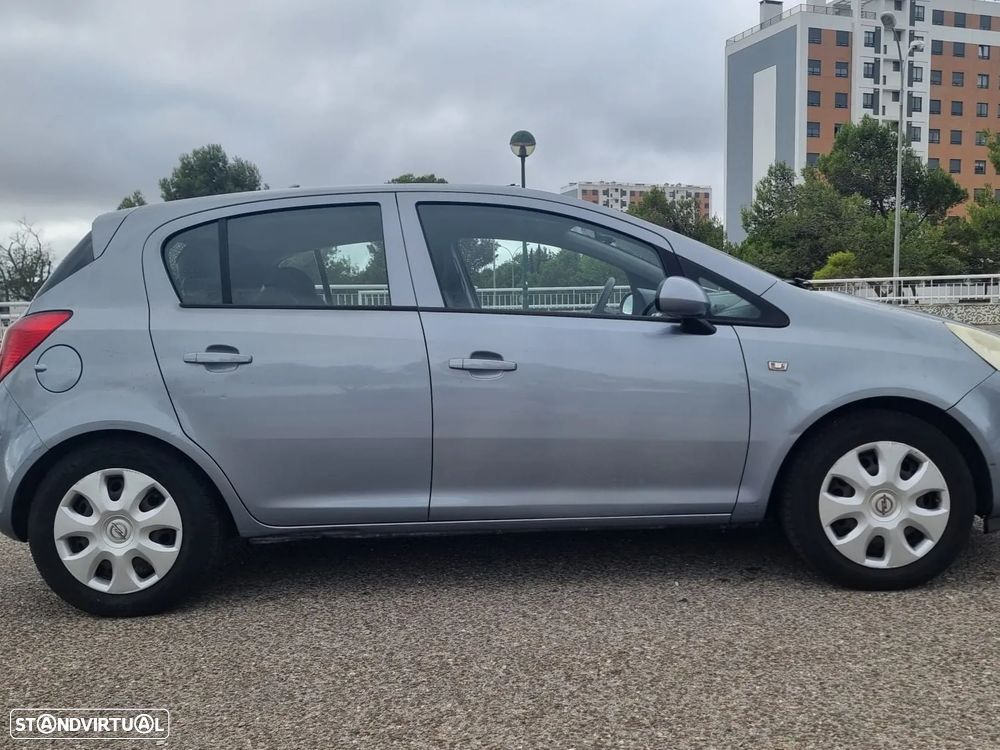 Opel Corsa - 28