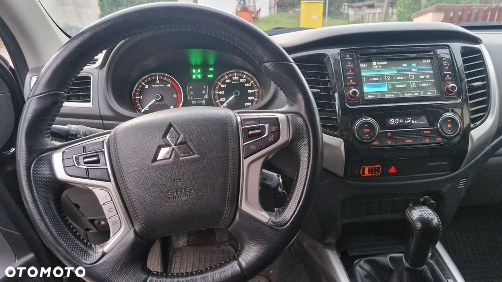 Mitsubishi L200 2.4 d DC Intense Plus EU6 - 7