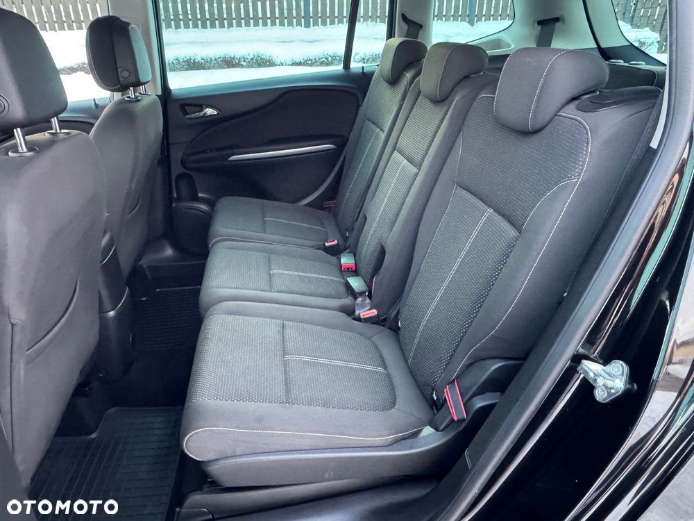 Opel Zafira 2.0 D (CDTI ecoFLEX) Start/Stop Active - 6