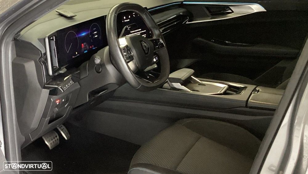 Renault Austral 1.2 E-Tech Techno Espirit - 4