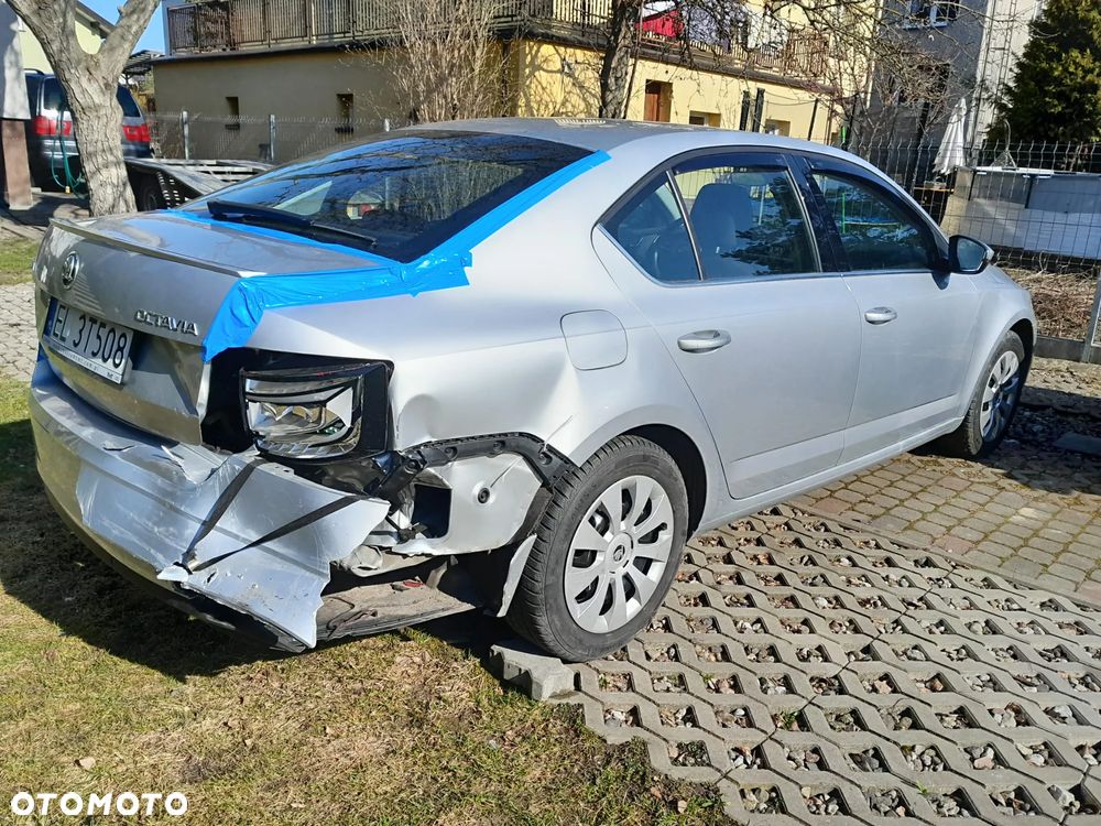 Skoda Octavia 1.5 TSI ACT Style - 4
