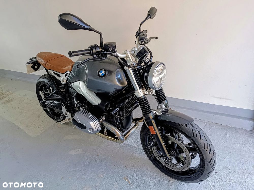 BMW R - 2