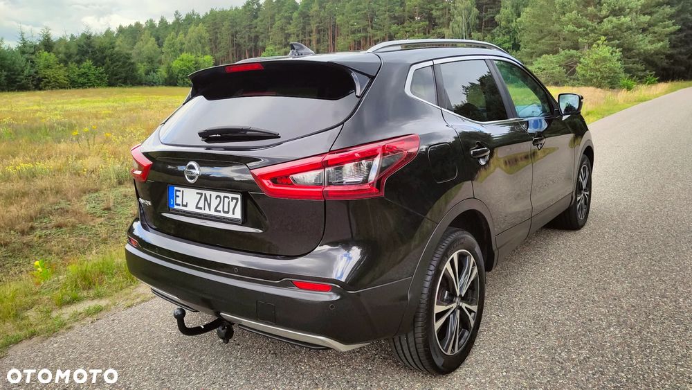Nissan Qashqai 1.2 DIG-T Xtronic TEKNA+ - 10