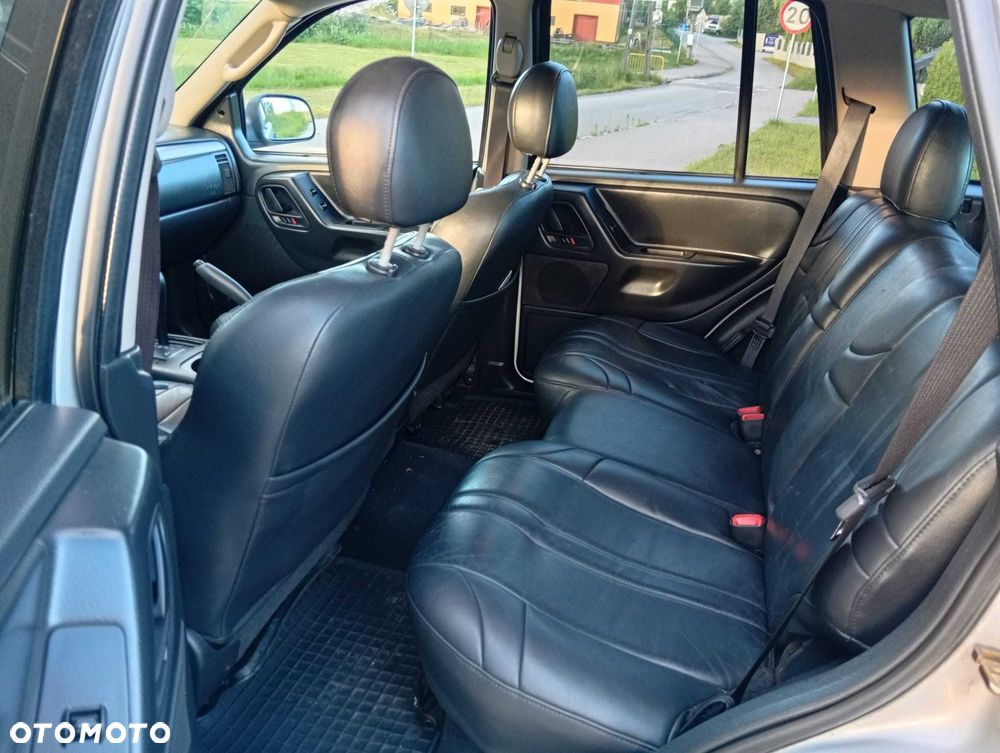Jeep Grand Cherokee - 6