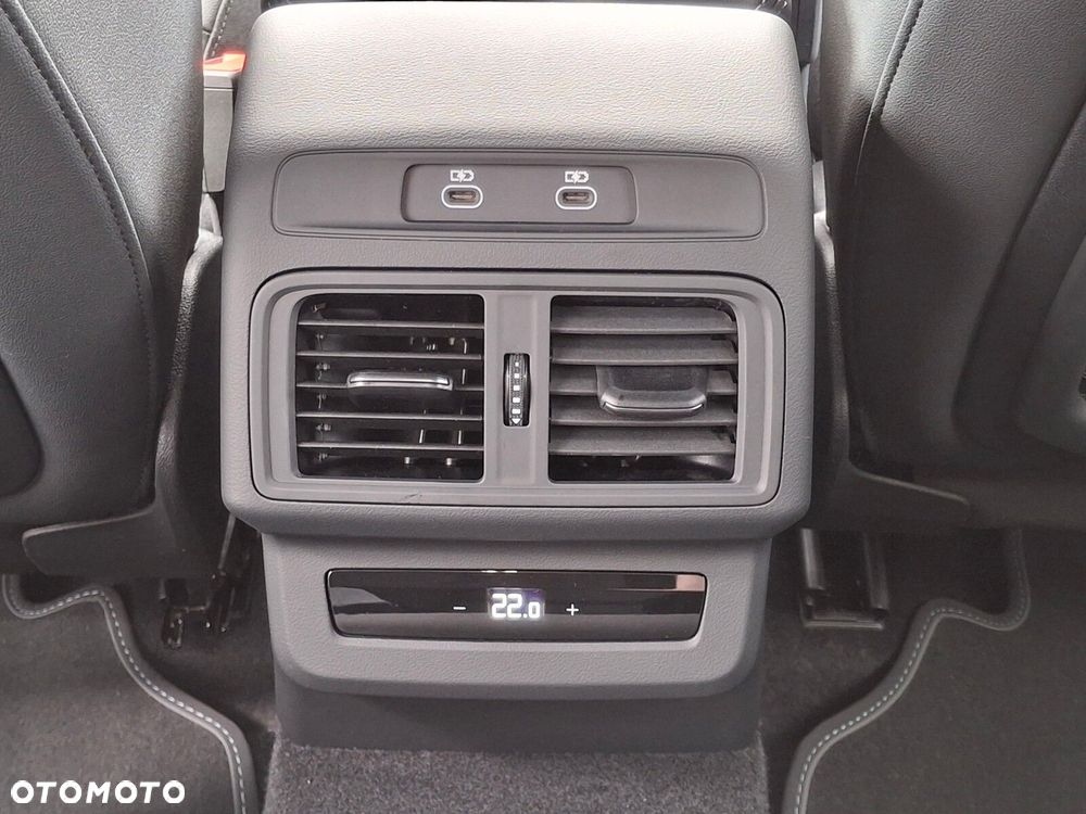 Audi Q5 Sportback - 18