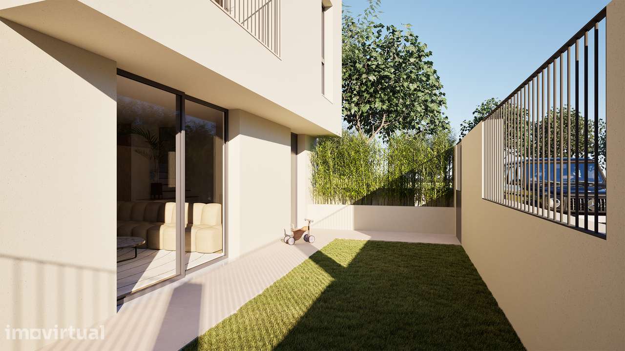 Terreno com Projeto Aprovado | Moradia Unifamiliar V3 - Grande imagem: 3/19