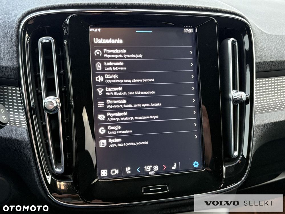 Volvo XC 40 - 15