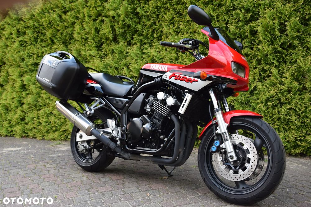 Yamaha FZS