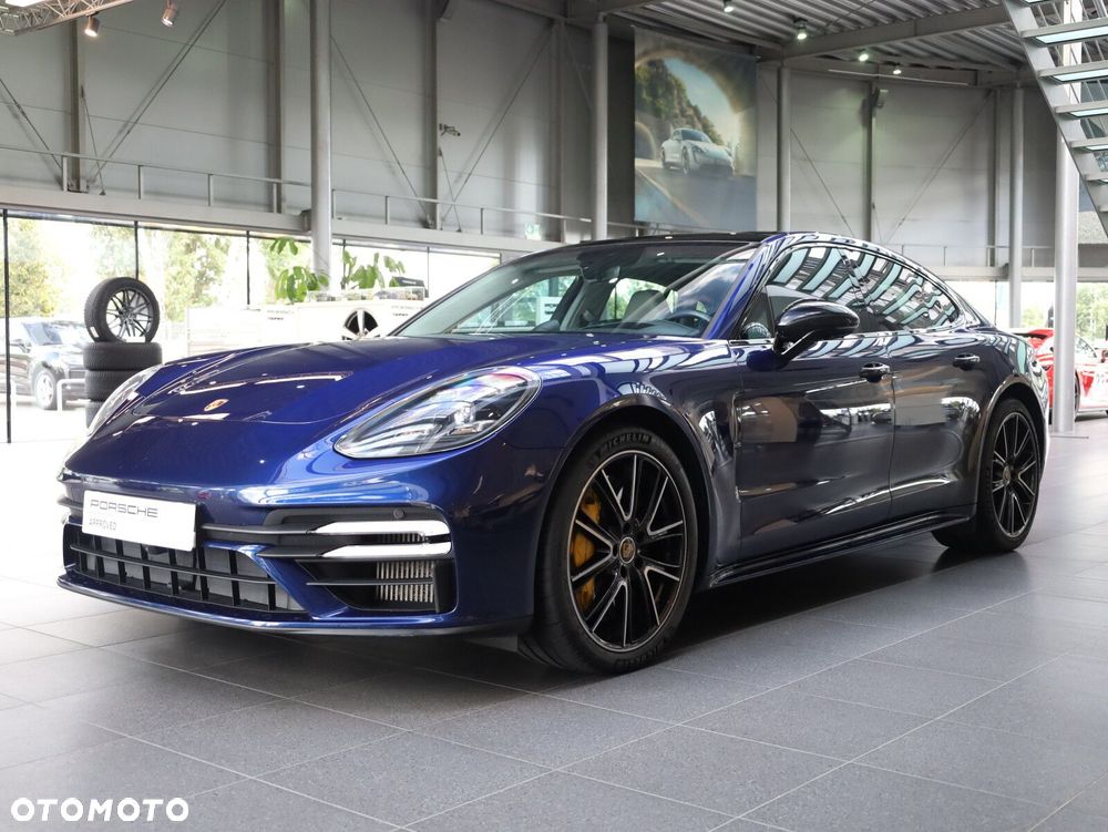 Porsche Panamera Turbo S - 3