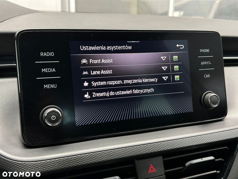 Skoda Kamiq 1.5 TSI Ambition - 26