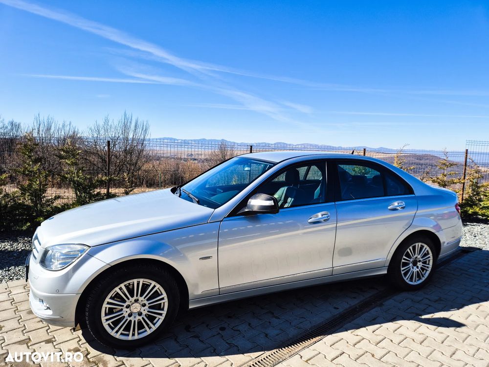 Mercedes-Benz C - 3