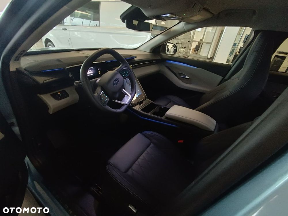 Ford Explorer - 10