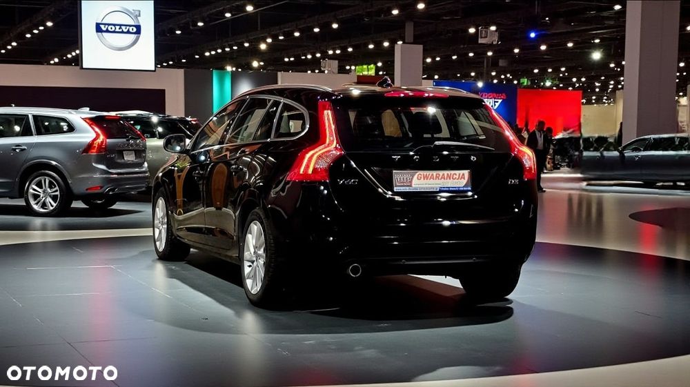 Volvo V60 D3 Drive-E Summum - 6