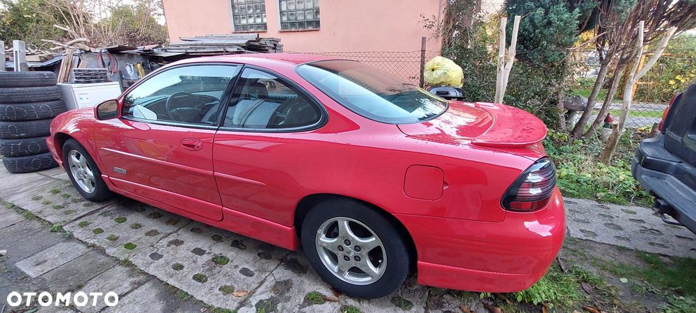 Pontiac Grand-Prix - 3