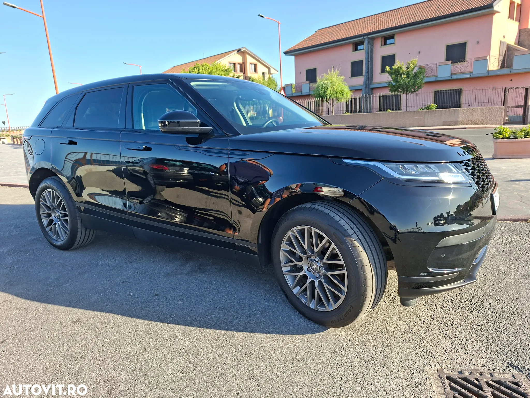 Land Rover Range Rover Velar 2.0 R-Dynamic SE - 11